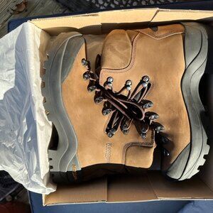 Timberland Men's Tan Hiking Boots